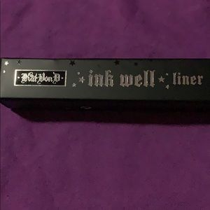 KVD ink well eyeliner